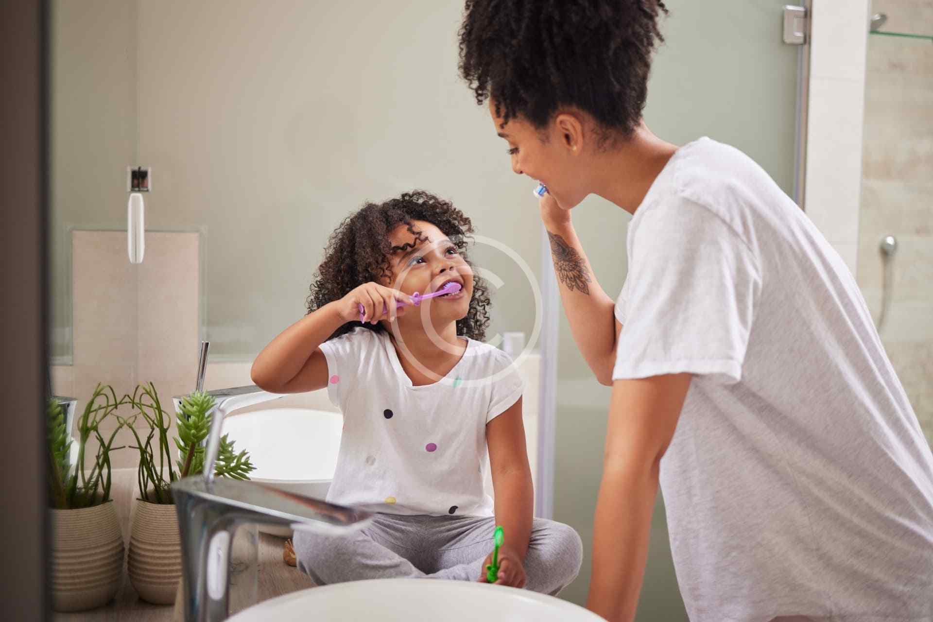 הסרת אבנית / טיפול שיננית